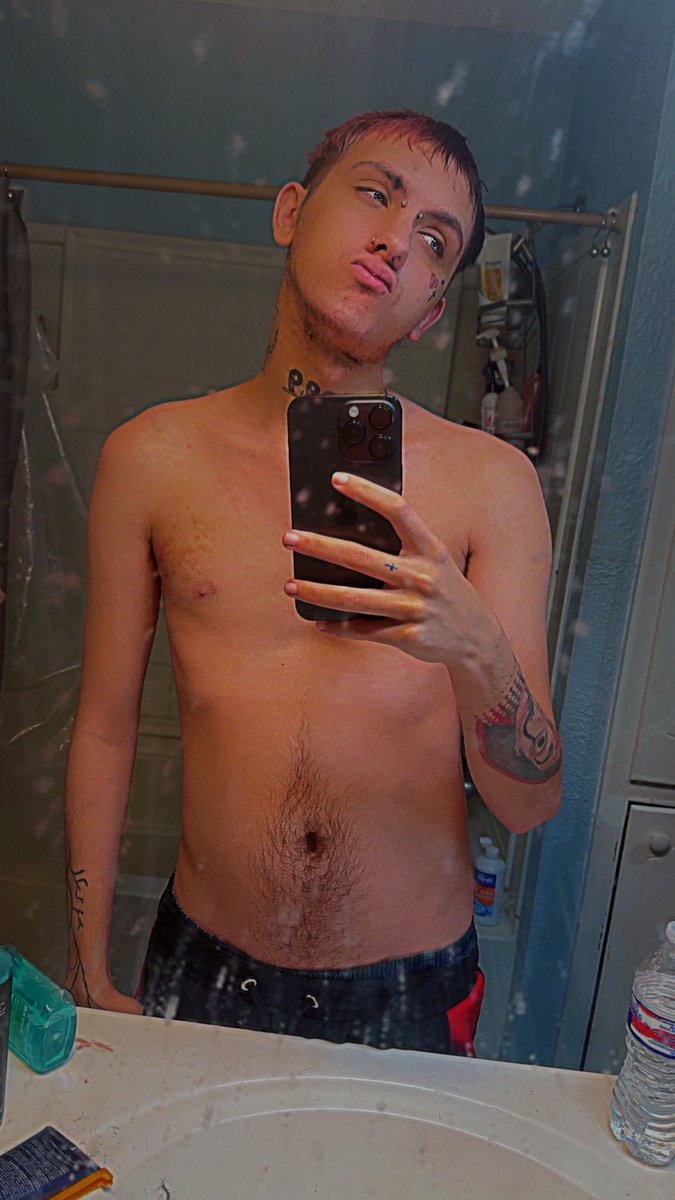 GayTeaseCap's tweet photo. #stripchat #camboy #gay #twinkgay https://t.co/3bHPdZnSKn