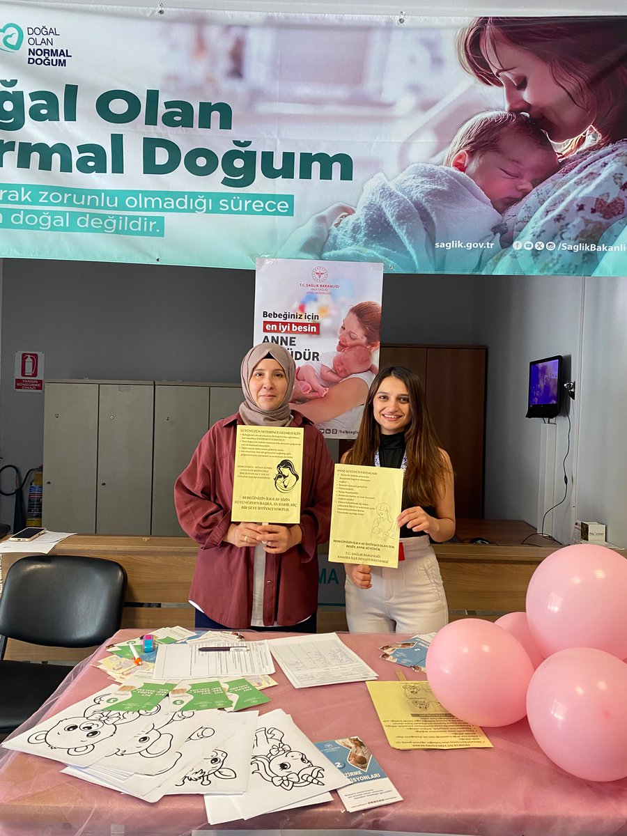 amasradh's tweet photo. 1-7 Ağustos Dünya Emzirme Haftası kapsamında Amasra İlçe Devlet Hastanesi girişinde, anne sütünün teşviki ve emzirmenin korunması, desteklenmesi ve yaygınlaştırılmasına yönelik farkındalık çalışmaları gerçekleştirilmiştir.
 #DünyaEmzirmeHaftası 
#AmasraİlçeDevletHastanesi https://t.co/7UiQIyUpog
