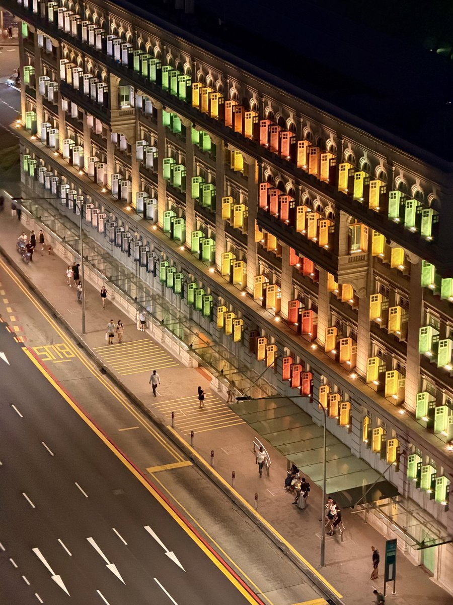 Jinx_mmo's tweet photo. Singapore’s heritage architecture hits different at night! https://t.co/udPYsJVYNX