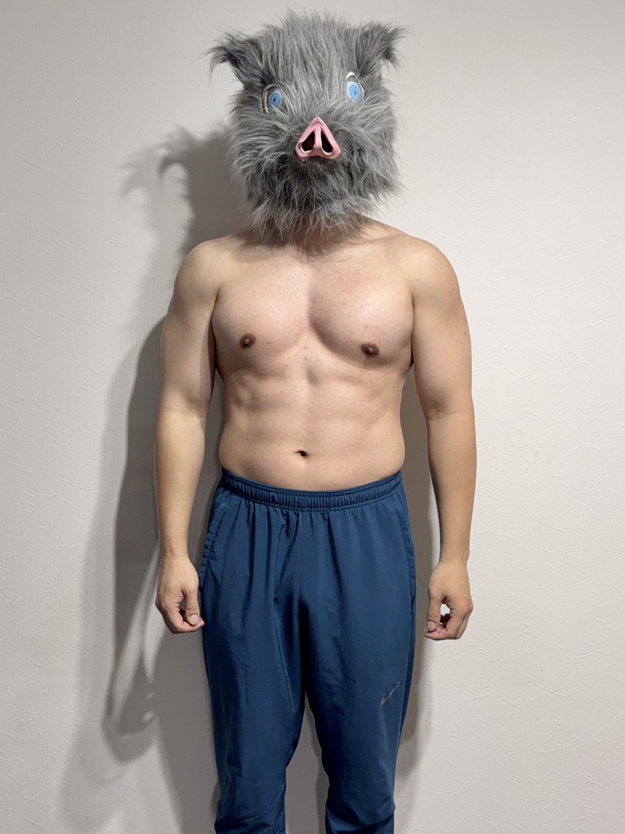 InosukeWorkout's tweet photo. シーズン2
158日目
体重4.5kgと63.6kg
立ちコロ100回 https://t.co/4cOY6rhWqI