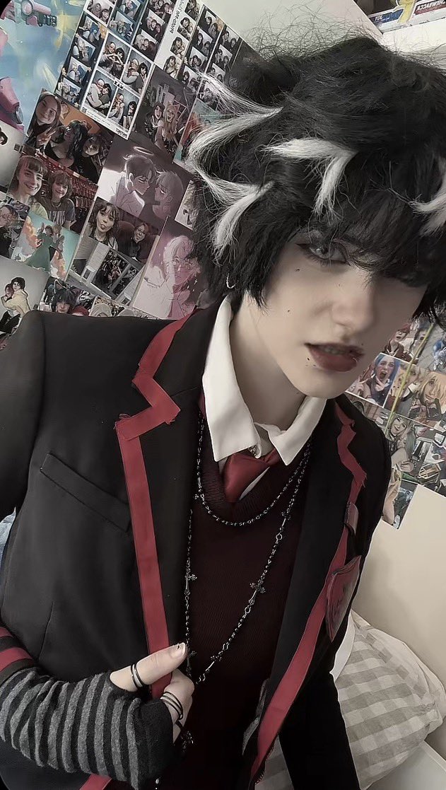 Cupofsash_'s tweet photo. REV VENNETTT!!! I love freakshow so much
#freakshow
#revvennett
#revvennettcosplay
#revcosplay
#freakshowminecraftrp
#freakshowrp 
#rexiipher https://t.co/GIxrtEE5FY