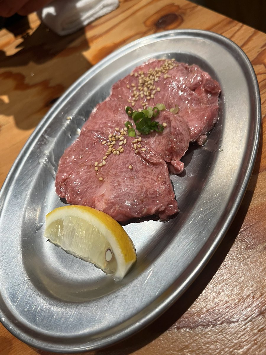 haruto_ars_jsb's tweet photo. 今日も神田アニメバーエリクサー
@animebar_elixir います！！！！

今��は焼肉たびてきた🥩🔥

#アニメバー https://t.co/6BR64fGc9A