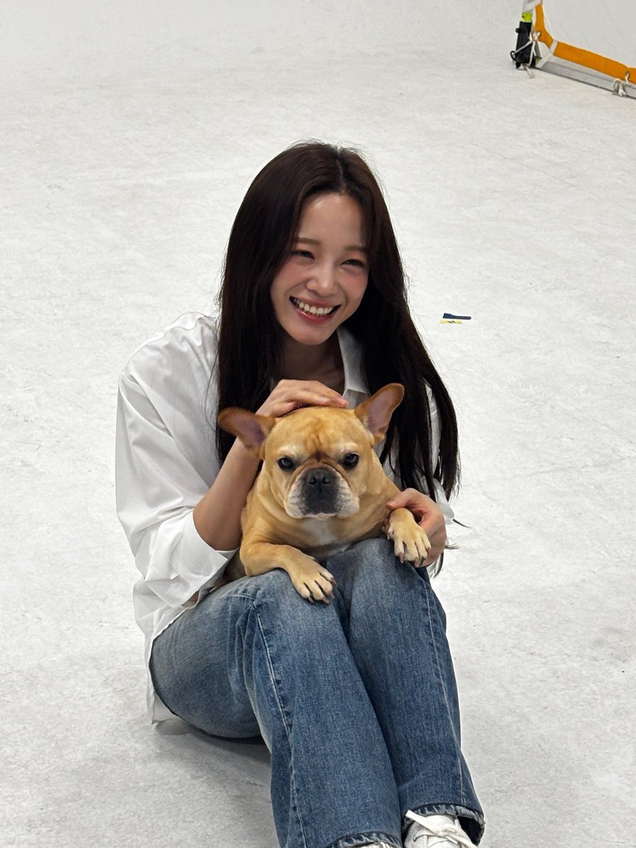 ToBeLoVeRFoR's tweet photo. I love you Kim Sejeong 🤍 https://t.co/lA0ujCrDMj