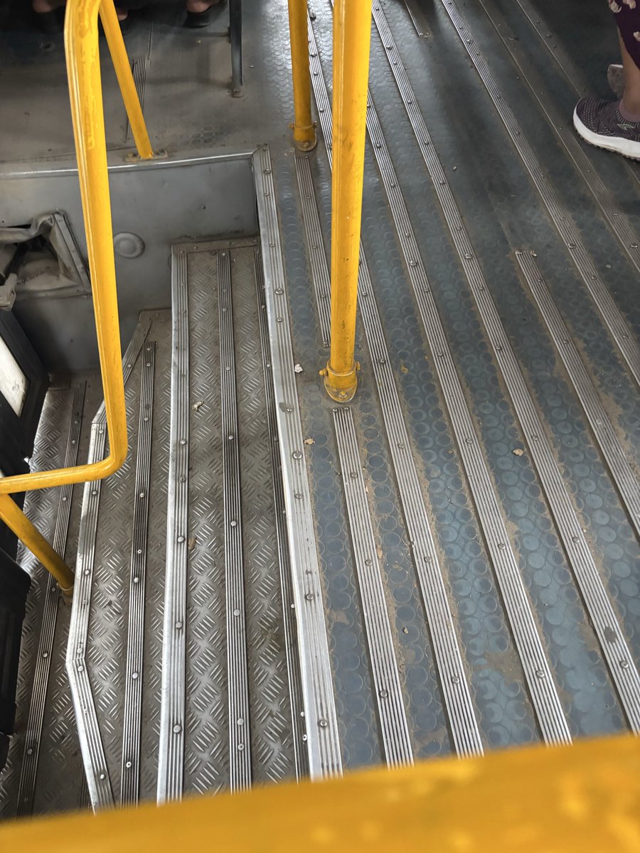 Shanks_BS's tweet photo. Thank you @BMTC_BENGALURU for the prompt action. https://t.co/P0yRhYEAgx