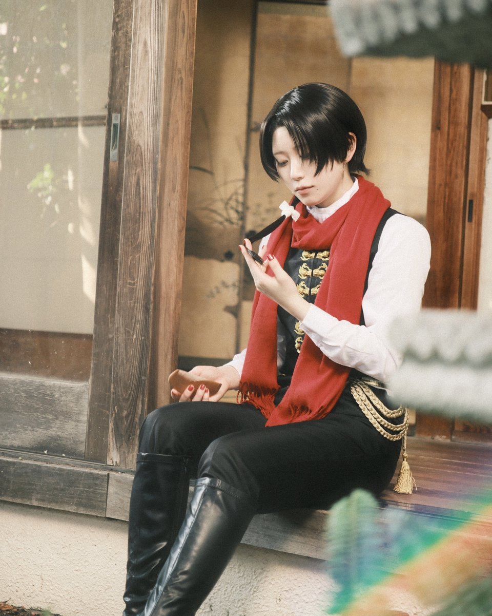 Momose_kym2's tweet photo. cosplay 加州清光

　“お手入れ”

p.@nora_portrait https://t.co/newMVVCMm9