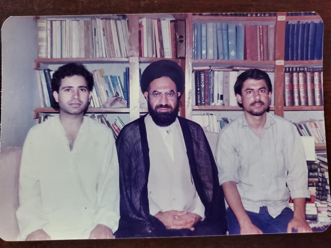 Ali4omNY's tweet photo. AsSalaam Alaikum 
Please recite one time sura-e-fateha and three times Surah-e-Ikhlas for the Eisal-e-Sawaab of the departed soul of Shaheed Arif Hussain AlHussaini
May Allah s.w.t bless his departed soul Insha'Allah R.I.P Elahi'Ameen Iltimas-e-Dua 🤲 https://t.co/pP18e9oDn3