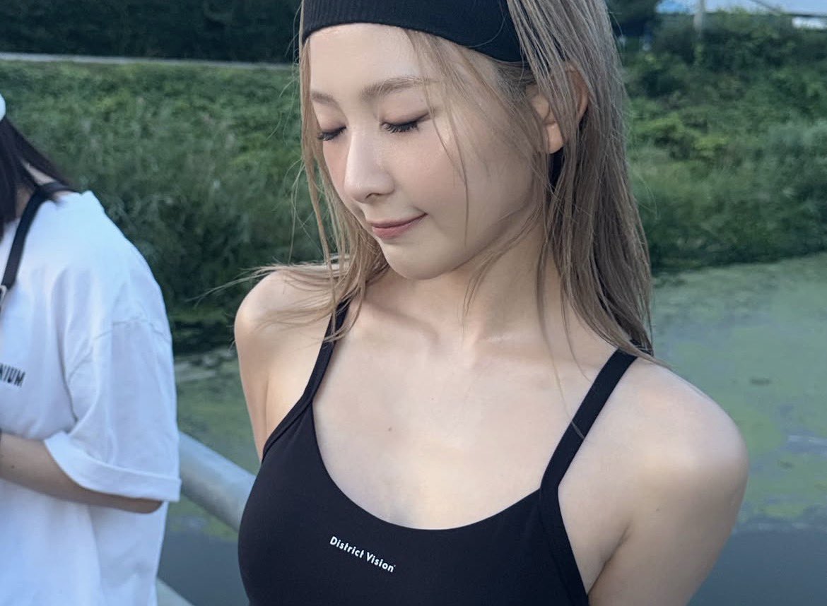 thalyonfilm's tweet photo. runner seulgi https://t.co/gV3vUqjL1J