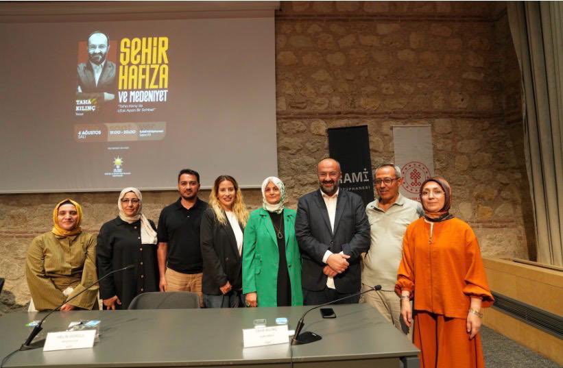 eyupilceakparti's tweet photo. İl Kültür ve Sanat Politikaları Başkanlığımız tarafından düzenlenen, kıymetli yazarımız Taha Kılınç’ın konuşmacı olarak yer aldığı “Şehir, Hafıza, Medeniyet” konulu söyleşiye, İlçe Kültür ve Sanat Politikaları Komisyonu Başkanımız Özay Karaman ile birlikte katıldık.

Şehirlerimizin hafızasına, medeniyetimizin köklerine ve kültürel birikimimize dair ufuk açıcı değerlendirmelerin paylaşıldığı bu kıymetli programında emeği geçen herkese teşekkür ederiz.

#HerMahallesiyleEyüpsultan

@akpartiistanbul 
@abdullahozdemir 
@HGorgul 
@Muhmmtvanlioglu 
@tahakilinctan