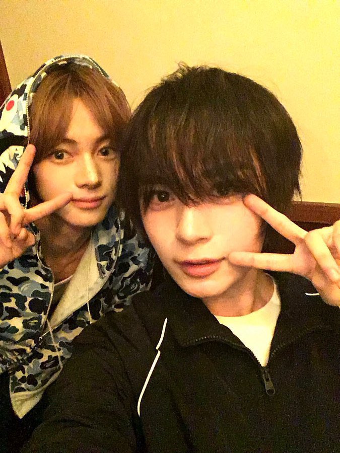 247___kn17's tweet photo. りゅちぇ担だったので、ほんとにここ絡みあるの超嬉しい💞🌈 https://t.co/mvvhx3g55h
