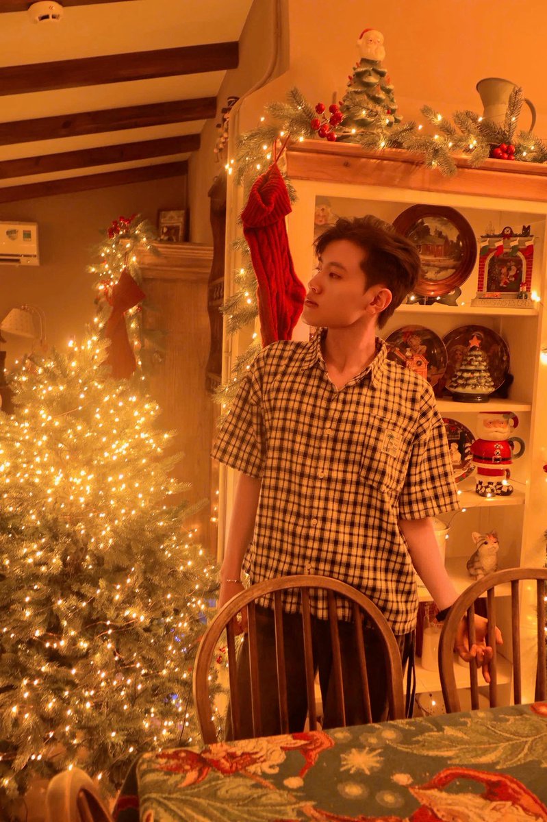 iamtzung's tweet photo. Đông giữa hè🎻🎄
#tzung
#VietNam
#Tpop https://t.co/SMpML5DVbE