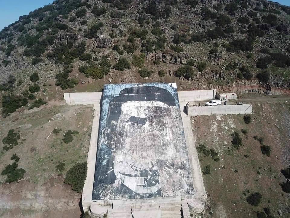 kenankaratas_'s tweet photo. Eline elli bin insanımızın kanı bulaşmış bir caniye ‘önder’ diyebilmek için, Türk ve Türkiye düşmanı olmak gerekiyor.🇹🇷😡 https://t.co/IdsE5EBvDS