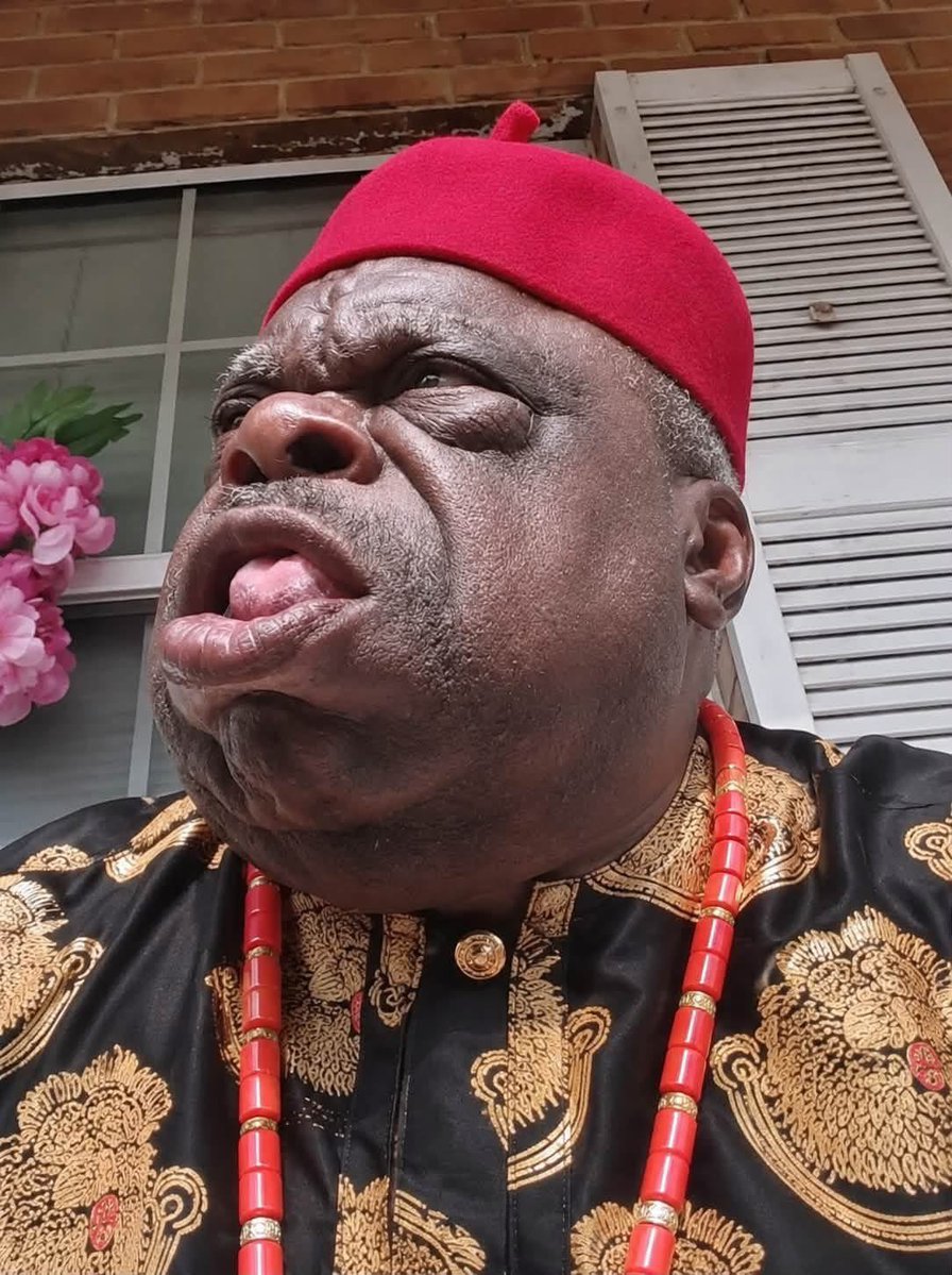 Vinkocry's tweet photo. @lucky_sinner1 @Futureking624 Gbegbe.

See what Baboon looks like 😂 

That is typical Ibobaboon 😂 

See your Ibobaboon papa 😂 https://t.co/iZnr60yFVi