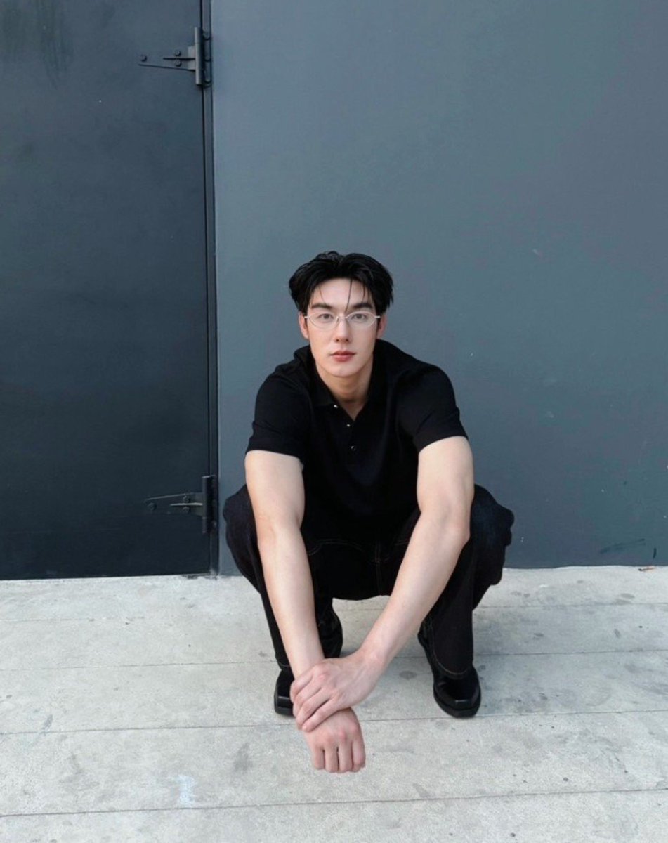 4J0JMe's tweet photo. แว่นตี๋ 🤓

ก็ชั่งหามาให้เหมือนตัวเองได้เนาะโอ้ย555555555เอ็นดูอ่ะ https://t.co/eXGB1KVkaD