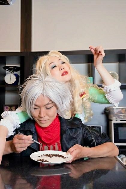 konamint's tweet photo. 大丈夫です、クラシカロイドは決して怖くありません。作曲家について深く学べる素晴らしい作品です。ただ少しだけ、鱒とハシビロコウのぬいが欲しくなったり、餃子をギョ⤴ーザー⤵と呼んだり、珈琲豆を60粒数えたくなるくらいです。 https://t.co/Wdt6JD8ony