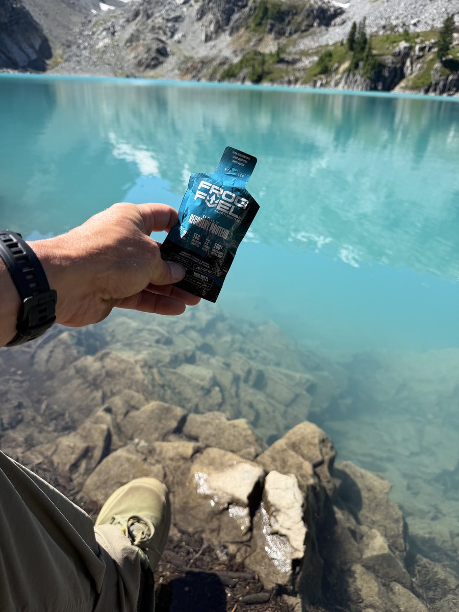 TonyMath's tweet photo. @frogfuelactual brought some Frog Fuel with me on a recent backpacking trip to Jade Lake in Washington State. Love this stuff for energy and recovery! https://t.co/LJxfBBIqFD