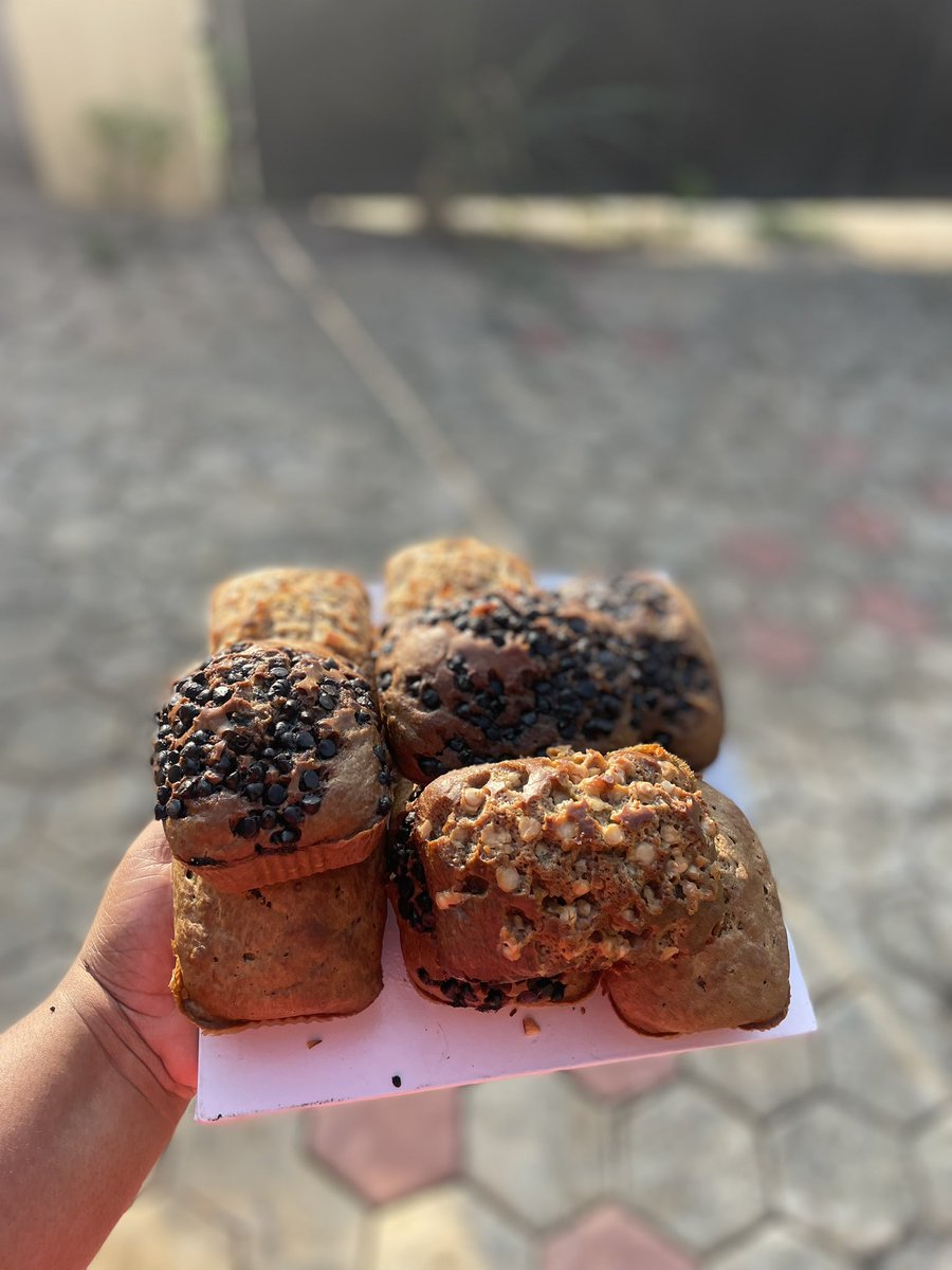 TheekVeee's tweet photo. Satisfying your cravings is my full time job
Patronize me for the best banana bread in town
All first time order comes with one free minis
Oya send in your orders now
2,000 each MOQ is 5
📍Funaab axis Abeokuta
#Vendorena
#iyaloja https://t.co/krnWOJe4q8