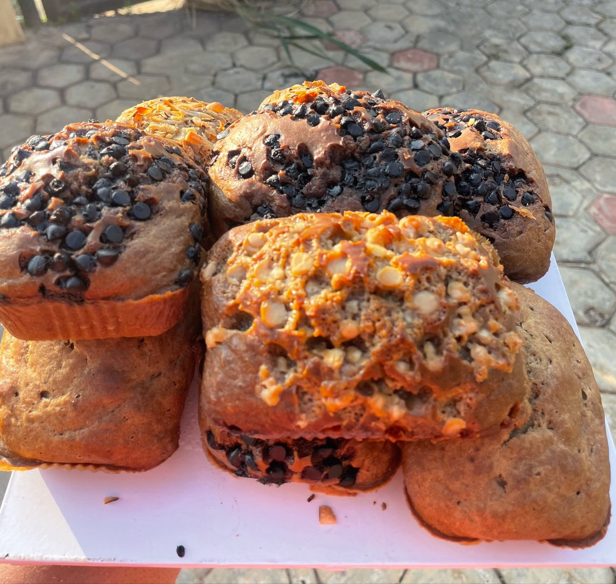 TheekVeee's tweet photo. Satisfying your cravings is my full time job
Patronize me for the best banana bread in town
All first time order comes with one free minis
Oya send in your orders now
2,000 each MOQ is 5
📍Funaab axis Abeokuta
#Vendorena
#iyaloja https://t.co/krnWOJe4q8