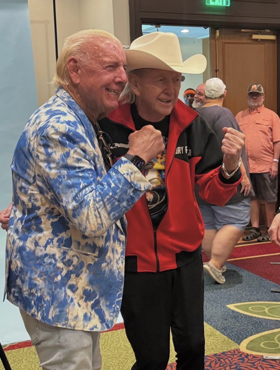 RicFlairNatrBoy tweet picture