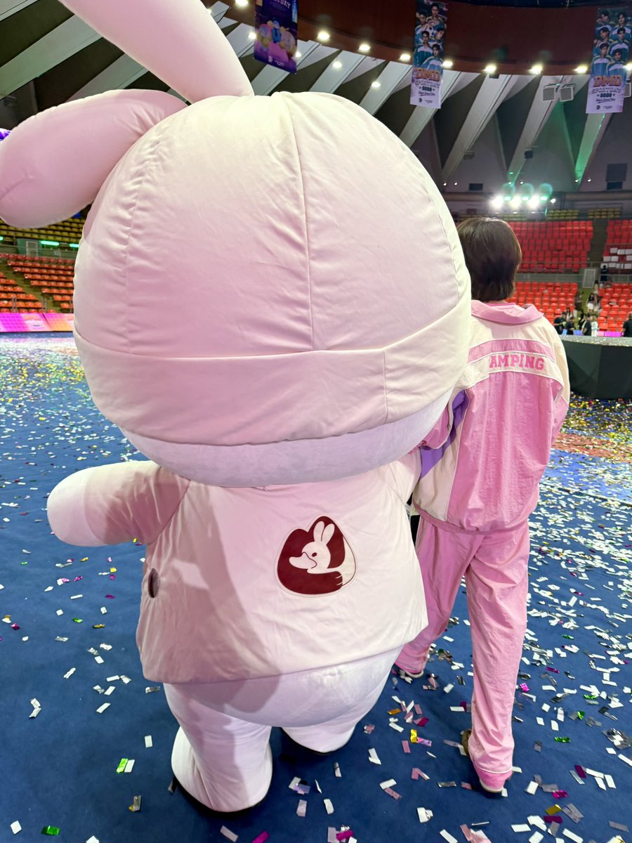 OhAe_Domundi's tweet photo. ปะปี๊กับพี่ตัวเท่ากันเยยนี่คับ 🥹💘🤲🏻🙂‍↔️

#OhAe #โอ๋เอ๋ https://t.co/OHRbufRDjm