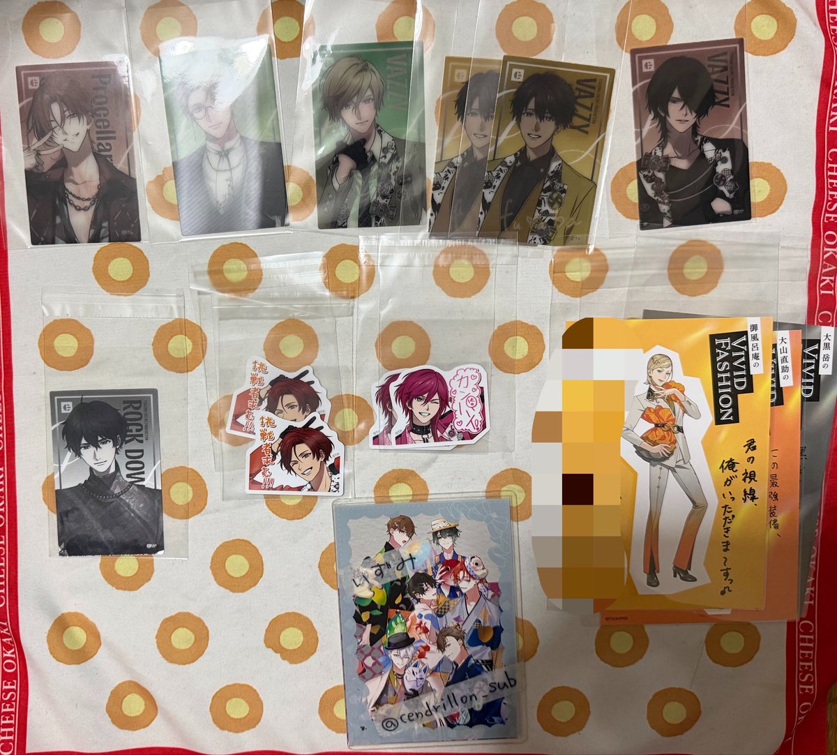 cendrillon_sub's tweet photo. ツキプロ ツキショ ビビラン 特典 ステッカー レンチキュラー ステッカー わんぱく 出張所

(譲)画像1 2
(求)
わんぱく出張所 特典 望(画像3参照)
ビビラン 特典、ステッカー、ピンナップ 各種 海
オシアドコースター　後半 海

8/29池袋、9/5渋谷手渡し、郵送可能

割合相談可 https://t.co/THAFXIv4VB