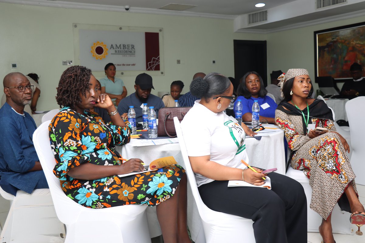 ActionAidNG's tweet photo. Day 1 🌱 | 2027 Agriculture Budget & Agrifood Systems

Stakeholders came together to discuss how Nigeria’s 2027 Agriculture Budget can better advance food security, inclusive growth and resilience, while responding to the needs of smallholder farmers, women and young people.

The conversations continue.

#AgrifoodSystems #FeedNaija #ActionAidNigeria