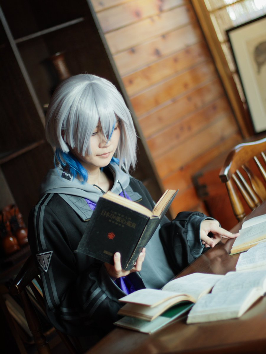 ngkmgnt_omikrkn's tweet photo. ⚠cosplay、衣装一部略

知識を糧に

📸：西タ @sakichi_camera さん
#夏だ集まれもぐもぐ本丸 https://t.co/IsV6heEXpn