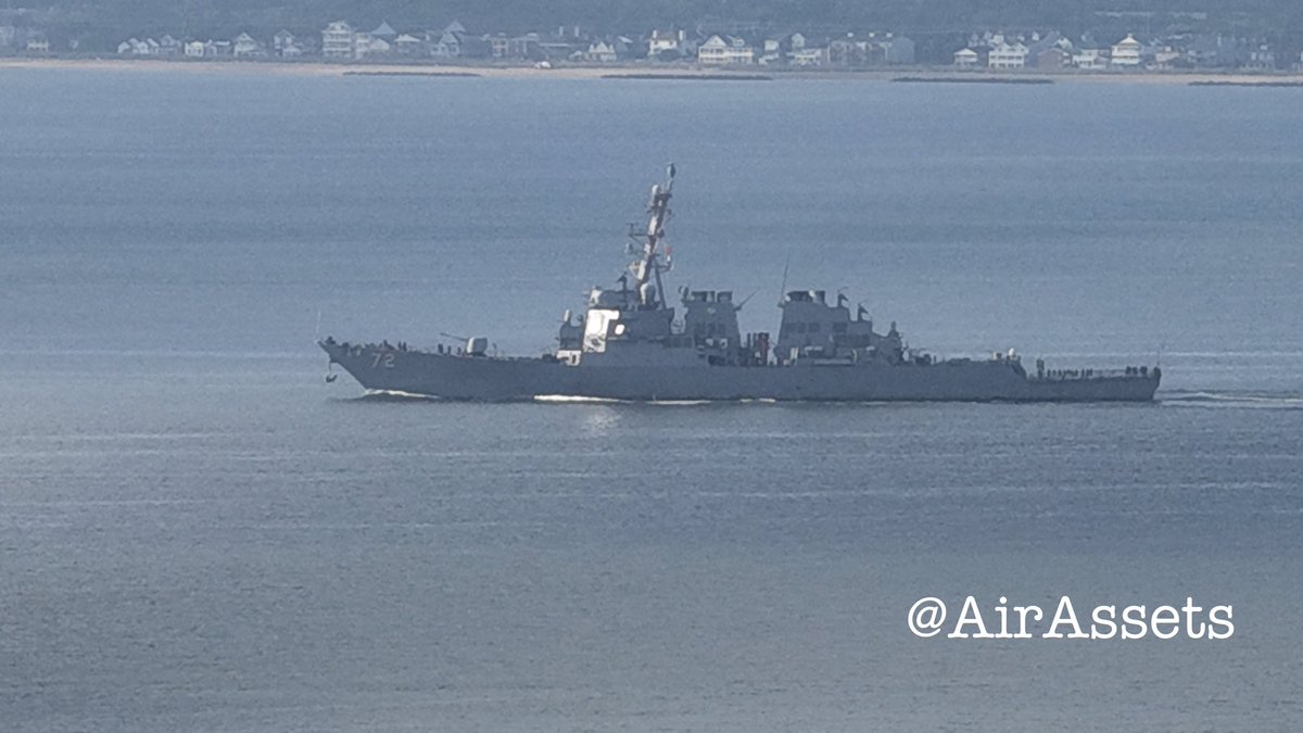 AirAssets's tweet photo. 0830 5 August 2026 the USS Mahan DDG-72 an Arleigh Burke class guided missile destroyer departed Naval Station Norfolk outbound for sea with a 688 class Los Angeles nuclear attack submarine behind her that just did a quick flip /personnel transfer
#ddg72 #ussmahan #688class #LosAngelesAttackSub #submarine