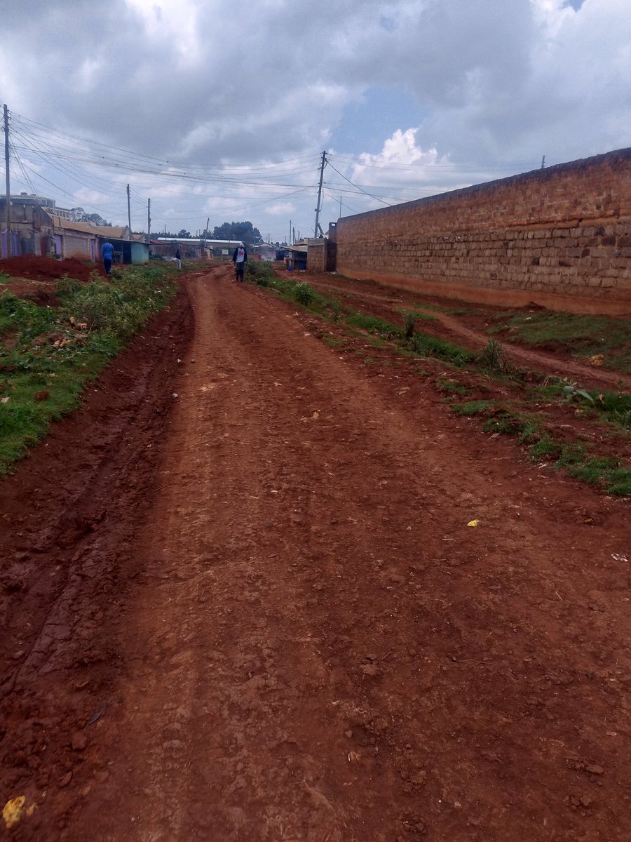 niwazirimkuu's tweet photo. Kama unajua penye niko kuja hapa F2 nikununulie choma😂😂 https://t.co/QrCeGFNOVt