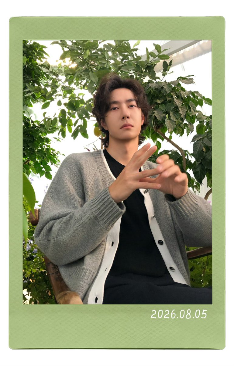 yiboglobal1's tweet photo. YIBO-OFFICIAL weibo

"Settled among the greenery, stretching toward the light and swaying gently with the breeze.

Happy 29th Birthday to #WangYibo  💚

Yibo 29th Birthday
#WangYibo_29Birthday https://t.co/3KLwKO3s9S