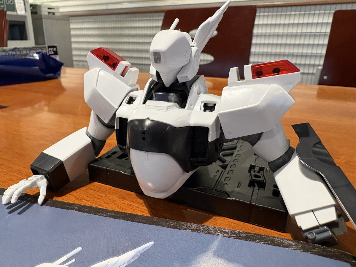 Sangipuramo's tweet photo. 部員の作品紹介
今回は部長の作品‼️
パトレイバーが今熱いと言うことで、MGイングラム3号機を制作しています。特徴的な頭部がカッコいいですね😎
夏休み中にできるといいな
#patlabor #パトレイバー #プラモ同好会 #tmcit https://t.co/aDNj4wFlOU