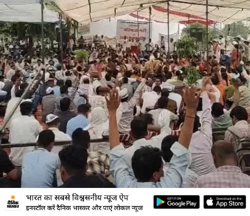 P_MAHAR03's tweet photo. दिल्ली के बाद राजस्थान #तृतीय_श्रेणी_अध्यापक_स्थानांतरण_करो
#मदन_दिलावर_इस्तीफा_दो
#शहीद_स्मारक_जयपुर
#5agust
#third_grade_transfer
@RajCMO @PMOIndia @AmitShah @1stIndiaNews @News18Rajasthan https://t.co/1vurgwqRcr