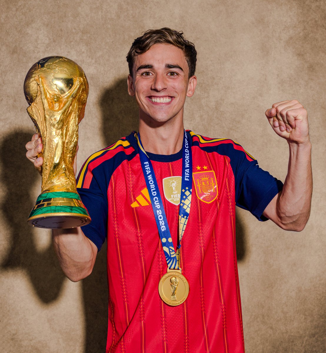 fifaworldcup_ar's tweet photo. جافي 🤩

#FIFAWorldCup https://t.co/8ewarsxAka