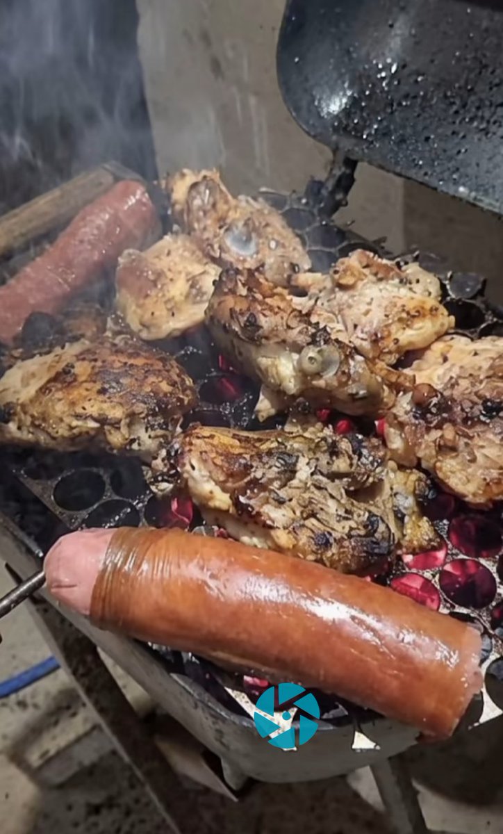 097654dgjfi's tweet photo. @akioook Mostra os churrasco brasileiro pra ele https://t.co/XHMpiABfIm