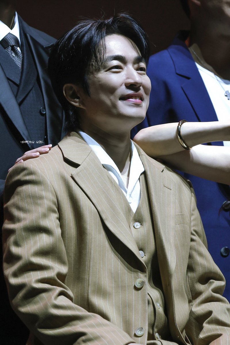 Waiting_Girl_P's tweet photo. 260803 생의찬미 : 사의찬미 콘서트

#정문성 #JUNGMOONSUNG https://t.co/Y5uZjDl72x