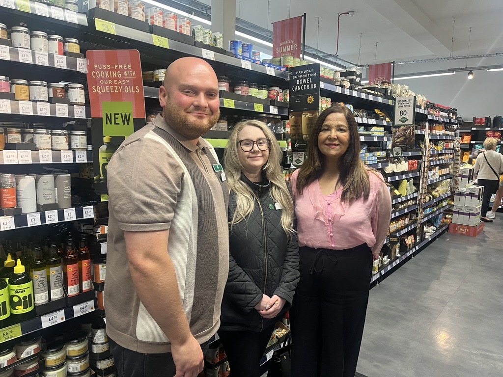 MandSnews's tweet photo. It was great to welcome @YasminQureshiMP to M&S Walkden.

Store Manager Ashley Sowter and Jodie from our BIG team discussed our Not Just Any Career programme, which will create 1,000 training places for young people across the UK and Ireland.

Yasmin was impressed by the energy and passion of our colleagues and the strong culture in store, highlighting why programmes like Not Just Any Career can help young people build skills, confidence and rewarding careers with M&S.

Interested in applying? Find out more: https://t.co/XGjZiPVLtv