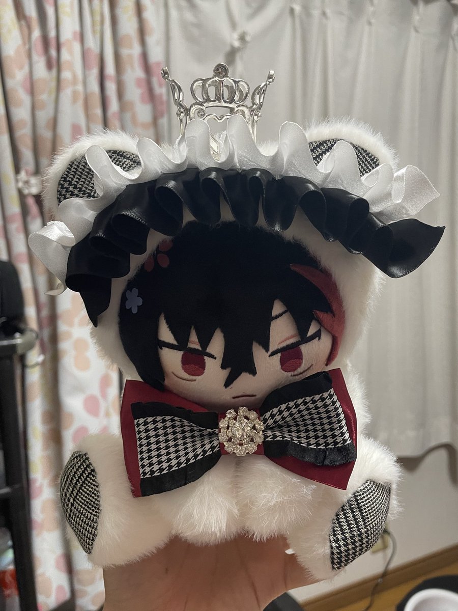karumu_min's tweet photo. 届いた！可愛い😭
先住民のデグーにも挨拶させました！
星願でおべべを先にお迎えしておいて良かった‼️可愛くて一目惚れしたお洋服なので😌🫶🏻
確か雨雲コンビで頒布されてた方なんだけど届いたらいいな😌 https://t.co/YpkbRQBZY1