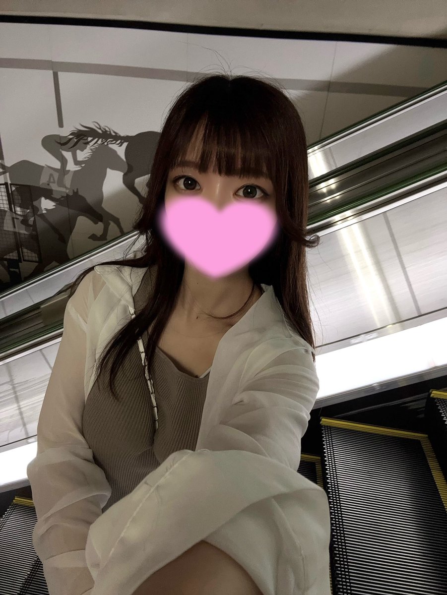 caramel_meruru2's tweet photo. おつめるる♡

今週の競馬は
エルムS、レパードS、CBC賞
みたいだけどみんなはどのレースに
かけますか？🏇💓 https://t.co/xQz3NWyVCV
