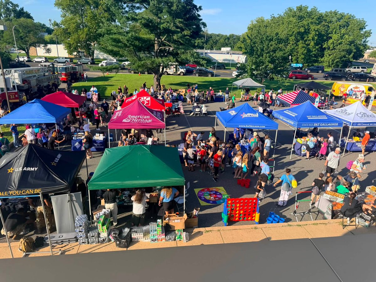 PPD08Dist's tweet photo. Thank you to everyone who joined us for another outstanding National Night Out at the 8th District! It was a wonderful evening filled with community spirit, positive conversations, and opportunities to strengthen Community relationships. #CommunityPartnership #phillynno2026 https://t.co/Dh5FE52klh