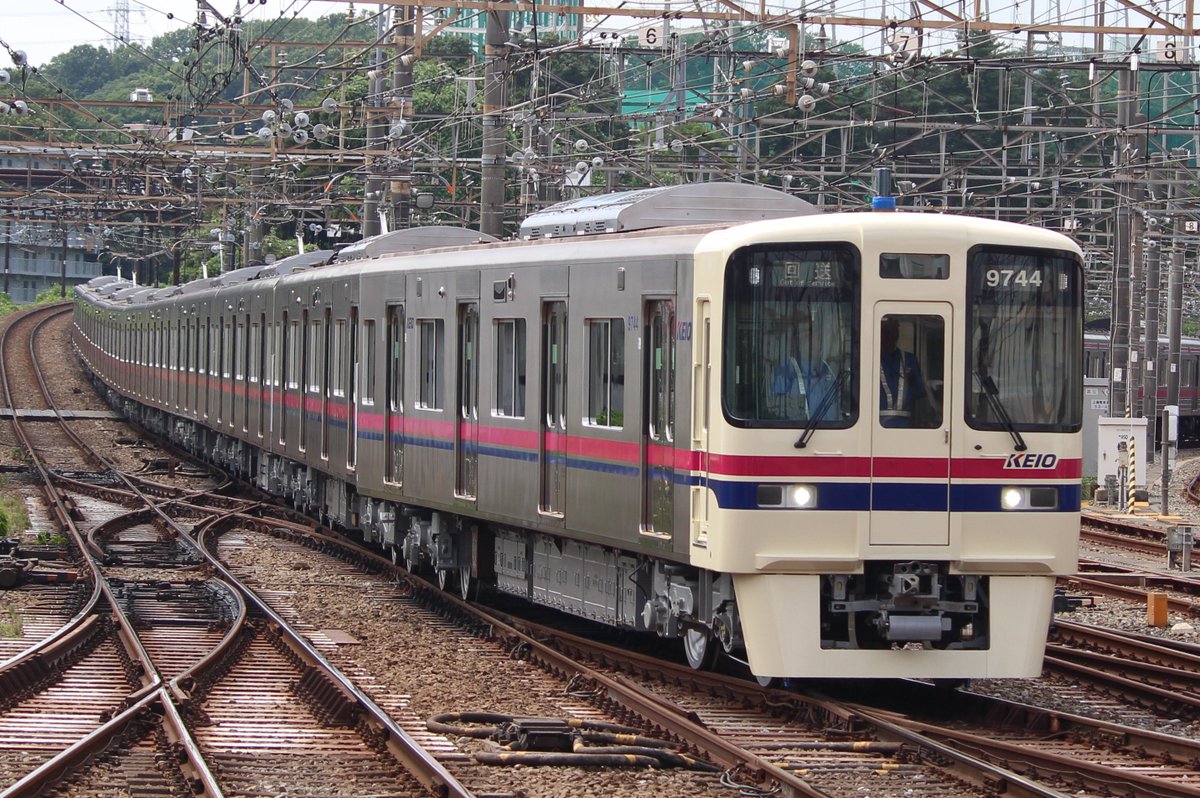SemiExp_KO01's tweet photo. 8/5

デヤ901+クヤ911+サヤ912+デヤ902
デヤA検測

9744F 若葉台出場試運転

9744虚言幕🙃 https://t.co/Ak1rh5GUuL