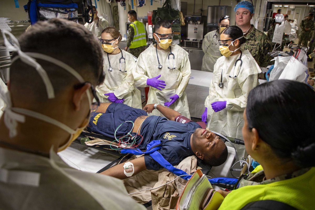 US2ndFleet's tweet photo. Milestones in Medicine!
Navy Medicine achieved two historic milestones aboard the USNS Point Loma (T-EPF 15), conducting the first Operational Readiness Evaluation (ORE) of an Expeditionary Medical Unit (EMU) and the first afloat ORE for a Navy expeditionary medical team!
#C2f https://t.co/IYLhIB5VcL