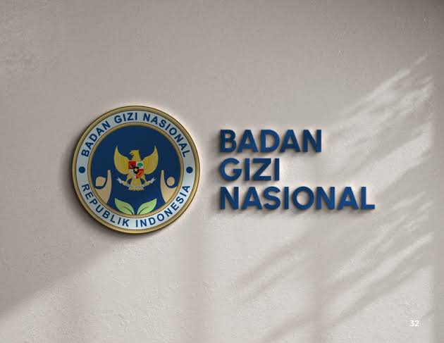 menuembegejelek's tweet photo. UPDATE: Kurang dari satu pekan, BGN di bawah nahkoda sudaryono telah berhasil meracuni lebih dari 1000 (SERIBU) jiwa.

Fix, sudaryono 100x lipat lebih keji daripada Magellan, ex kepala sipir rutan Impel Down. "Dar" pada sudaryono adalah "marakke modar". https://t.co/do2omaTDgP