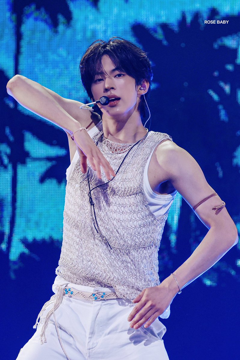 ROSEBABYDH tweet picture
