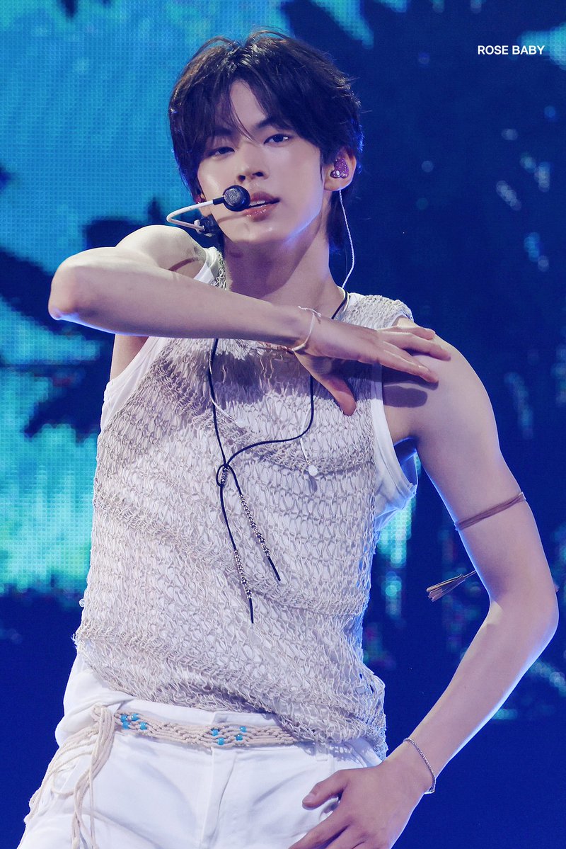 ROSEBABYDH tweet picture