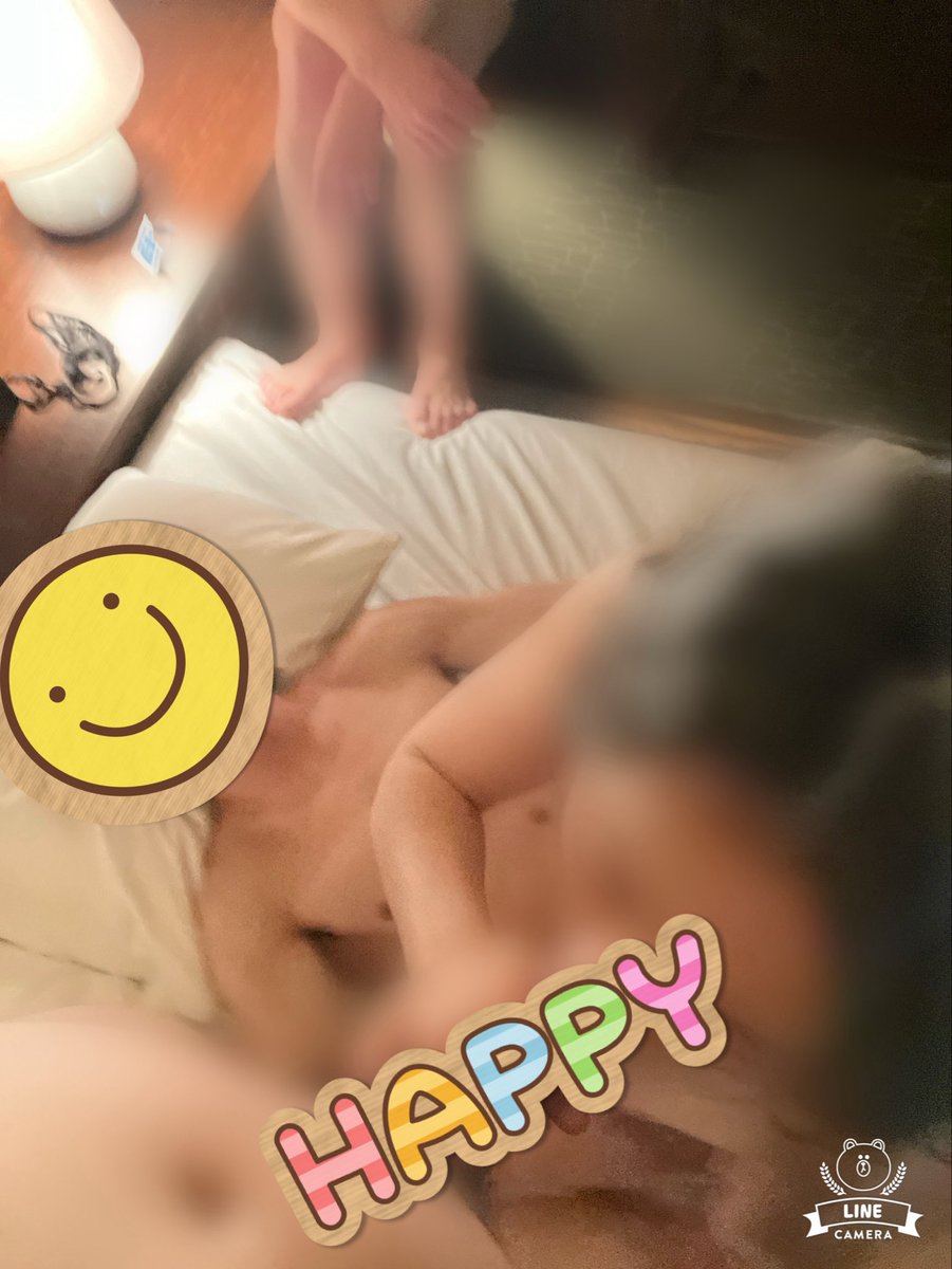 flo201607's tweet photo. 過去の活動紹介②

上の男性メンバーは休憩中！笑
体育会系！パワフルな女性でした💪

#3P #4P #複数プレイ #大分 #別府 #非日常 #大分の女性に気持ちよくなってもらいたい https://t.co/eHZhKyh9nz