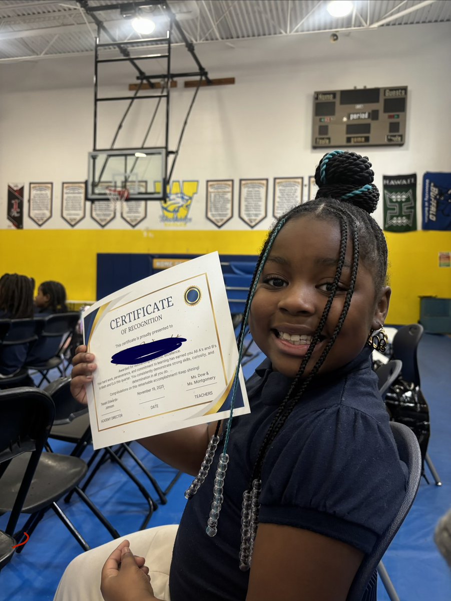 msmvivar's tweet photo. Nothing says Progress like seeing my students recognized for their hard work! Celebrating these amazing People today and every day. We are so proud of our award winners! #Journeyto30 #FriendshipJourneyto30 #OneFriendship #AspireMore #FPCSWD @FPCS_Woodridge @FriendshipPCS https://t.co/U4HzDVFJS4