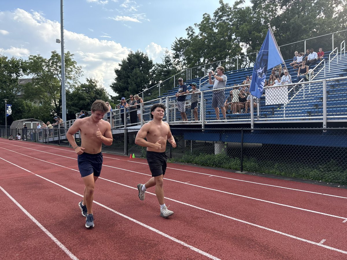 LudloweFB's tweet photo. Thank you ALL who donated and/or came out to support our athletes at the 3rd Annual Falcon Football Murph Challenge!

We also thank you for supporting the incredible veteran-focused non-profit:
K9’s for Warriors!

#FalconFootball
#WingsUp
#CTHSFB https://t.co/LGZ5VYEiFJ