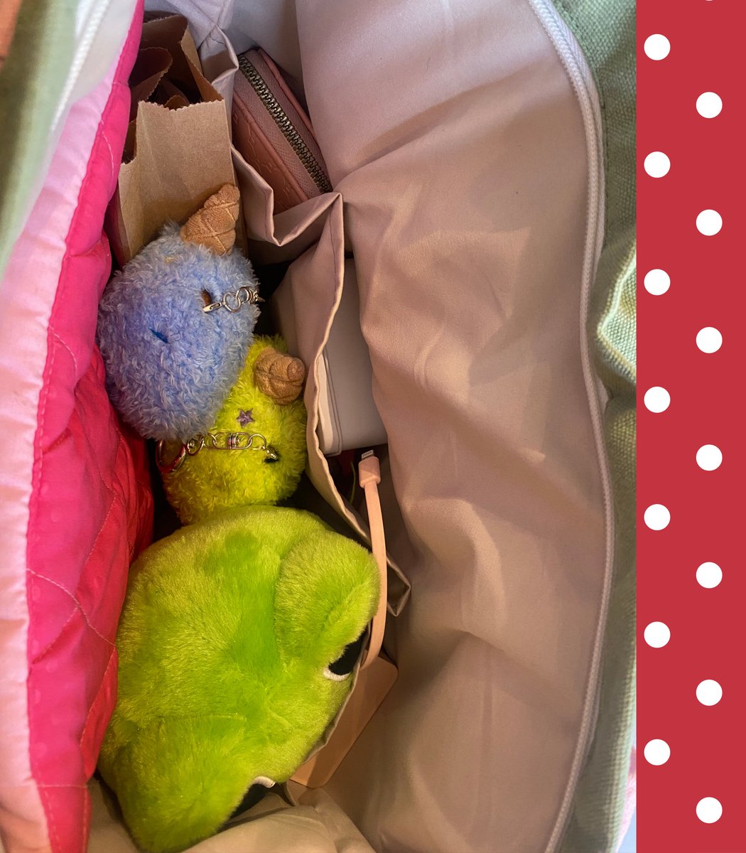 bytwinklets's tweet photo. 𝗹𝗼𝘃𝗲𝗿𝘀 𝗰𝗹𝘂𝗯 𝟮.𝟬 𝗰𝗼𝗹𝗹𝗲𝗰𝘁𝗶𝗼𝗻 💌
🛒 https://t.co/dpe43s9wGw

 ‧₊ ᵎᵎ 🍒 more info inside the form ◡̈
‧₊ ᵎᵎ 🍒  form is open until august 10 or until all stocks taken!
‧₊ ᵎᵎ 🍒  no payment required inside the form

limited pick up @ Cafe JangGeum, MET Live - 08.16 💌