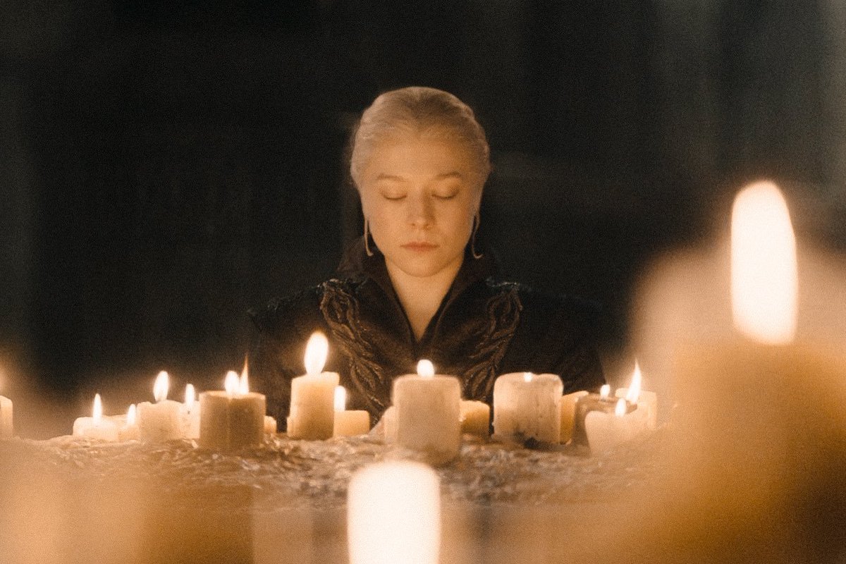 jacaelyx's tweet photo. King Rhaenyra Targaryen. https://t.co/QiKsoqG8dY