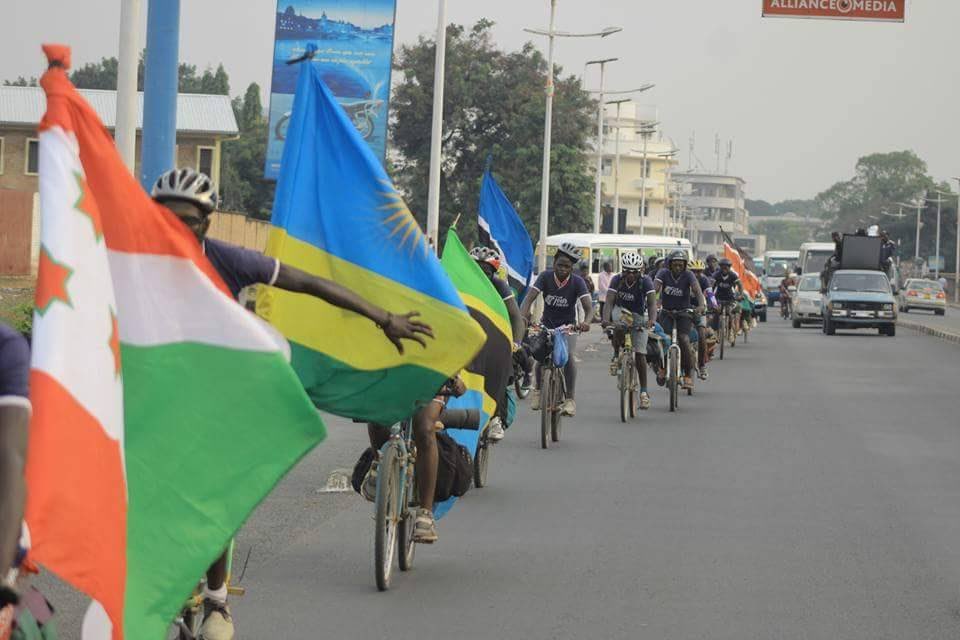 Esau_Matsiko's tweet photo. Pedaling for a stronger East Africa! 🚴♀️
The #GACS2026 will cover 6,000+ km across five countries in 55 days, promoting regional integration and improving lives. One region. One people. One destiny.
#WheelsOfIntegration| #RideforEastAfrica| #PedalBeyondboarders https://t.co/GW8egxGRq1