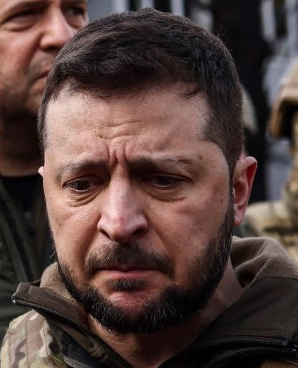 VirginiePerez15's tweet photo. 🔴Bonne Nouvelle : Trump a rejeté la demande de Zelensky pour des centaines d’intercepteurs Patriot supplémentaires. https://t.co/3gGcHU36BO